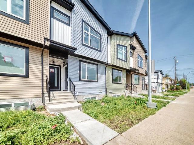 Brand New 3 bedroom 3 bathroom Townhouse — 3 Bedrooms Townhouse