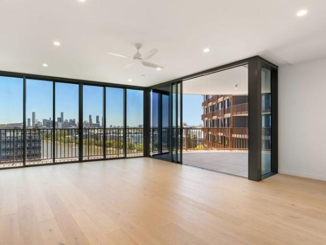 BRAND NEW! 3 Bedrooms + 2 Bathrooms + 2 car + 1 storage