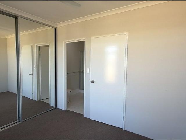 Brand New 3x2 Modern Low Maintenance Living!