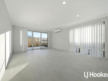BRAND NEW 3x2x1 DUAL KEY HOME IN TWO ROCKS