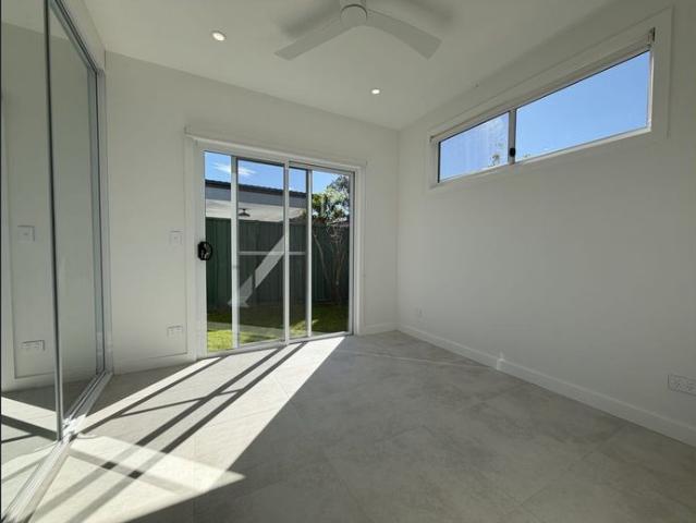 Brand New 1 Bedda!