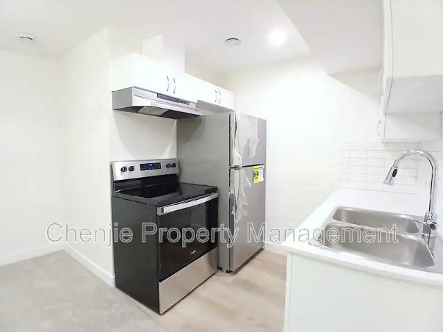 Brand New 1 Bedroom Basement Suite in Keswick 2024