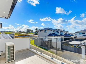 Brand New 1 Bedroom Flat in Box Hill