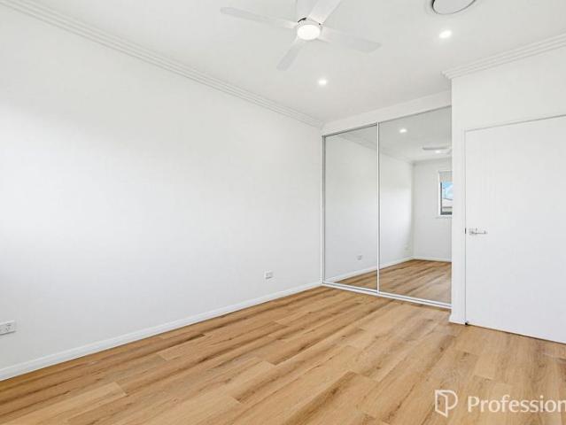 Brand New 1 Bedroom Flat in Box Hill