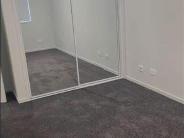 Brand New 1 Bedroom Granny Flat with Garage $400 per week. Inspect Now!