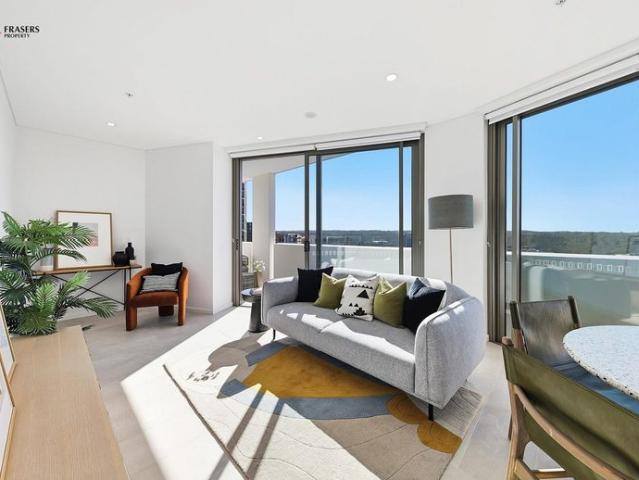 BRAND NEW 1 BEDROOM WITH PARKING ON LEVEL 14 WITHIN MIDTOWN