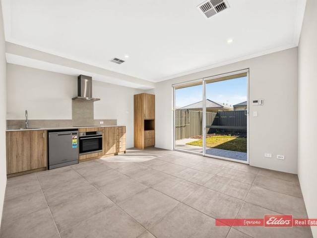 Brand New 2 x 1 with Ducted Air Conditioning!