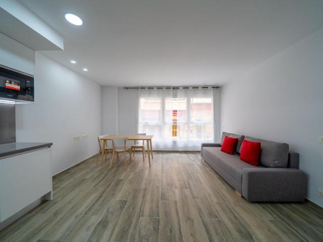 Brand new 2 bed apartment close to central Market Alicante
