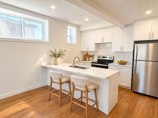 BRAND NEW 2 BEDROOM BASEMENT SUITE | 1 BATH | FREE HIGH SPEED INTERNET ㅤ
