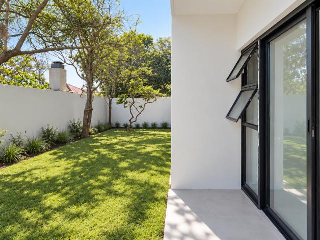 Brand New 2 Bedroom Corner Garden Apartment