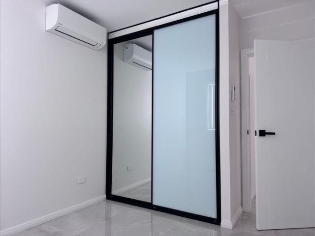 BRAND NEW 2 BEDROOM GRANNT FLAT WITH ONSITE PARKING
