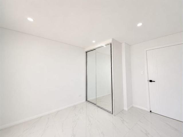 Brand New 2 Bedroom Granny Flat in a Convenient Fairfield Location