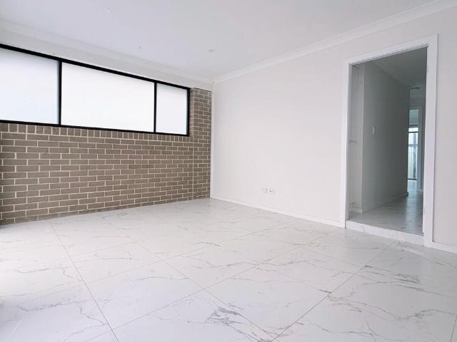 BRAND NEW 2 BEDROOM GRANNY FLAT