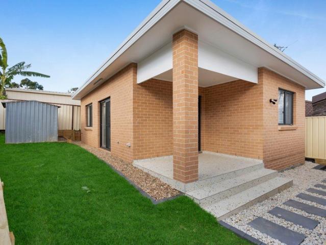 Brand new 2 bedroom granny flat