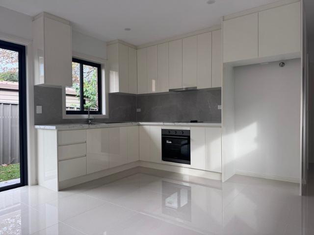 BRAND NEW 2 BEDROOM GRANNY FLAT