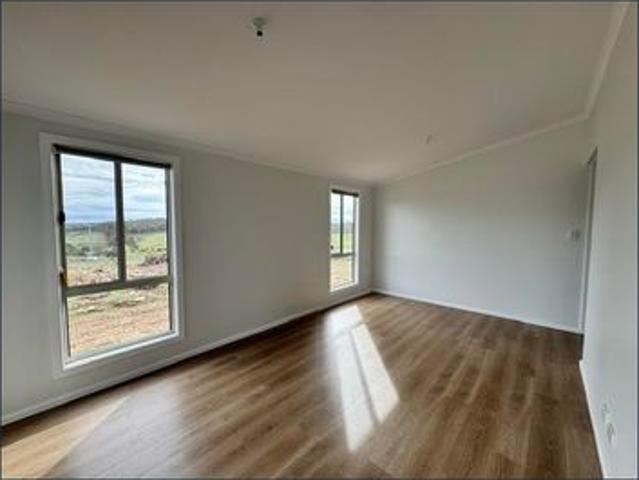 Brand New 2 Bedroom Home on 9 Acres Peaceful Rural Living