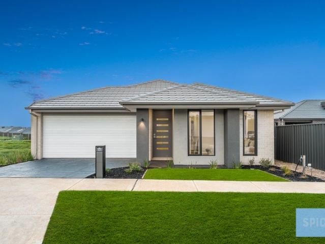 Brand New 7 Star Family Home with 50 Year Structural Warranty Ready to Move In