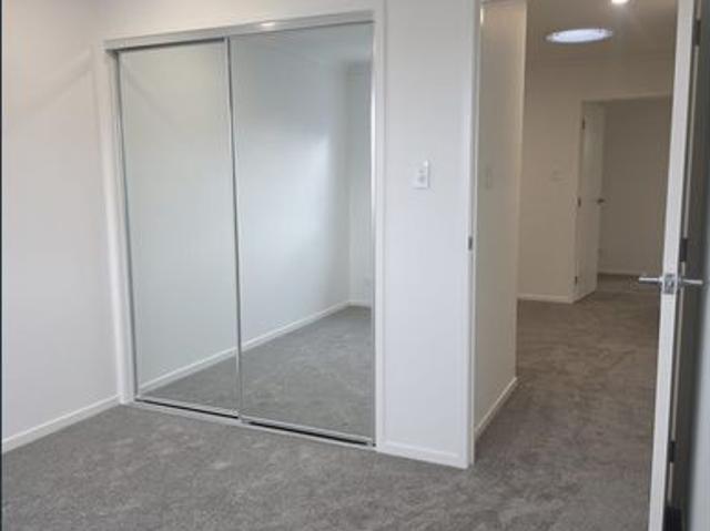 BRAND NEW* 4 WEEKS FREE RENT PLUS ONE MONTH FREE INTERNET WITH RUSH BROADBAND* 3 BEDROOM TOWNHOUSE AVAILABLE NOW