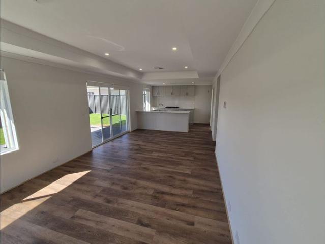 Brand New 4 x 2 Family Home with Separate Theatre and Solar