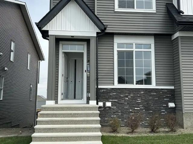 ✨BRAND NEW 4 Bed / 3 Bath Duplex – Glacier Ridge NW