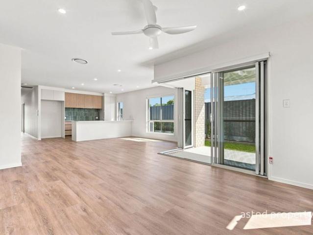 Brand New 4 Bed 2 bath Spacious Home with Solar System