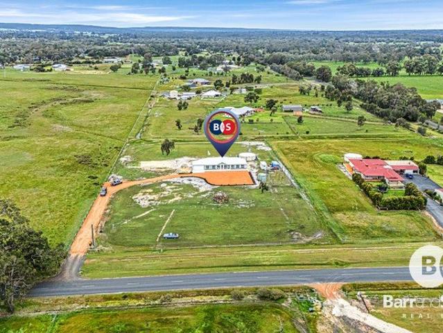 BRAND NEW 4 Bed Acreage Lifestyle Home with Bush Views