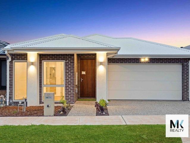 Brand New 4 Bed Family Home with Alfresco & Easy Freeway Access