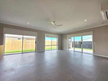 BRAND NEW 4 BEDROOM METRICON HOME WITH OPEN KITCHEN LIVING THAT OPENS OUT ONTO AN ALFRESCO DINING AREA. SEPARATE FORMAL LIVING. AIR CON IN THE MASTER