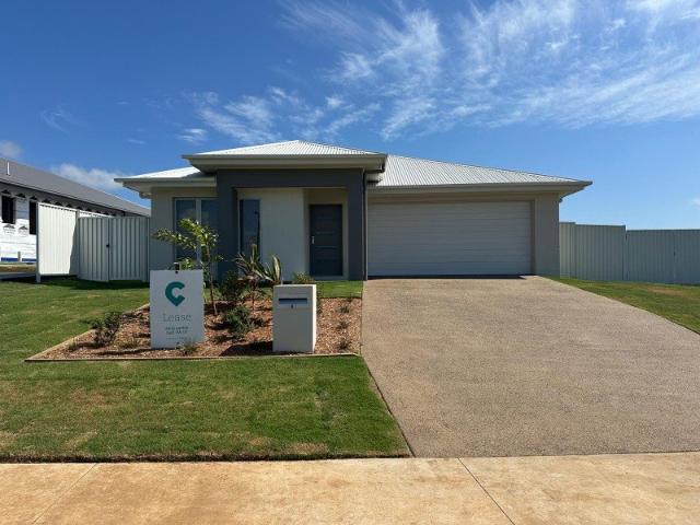 Brand New 4 Bedroom Coastal Home in beautiful Coral Cove