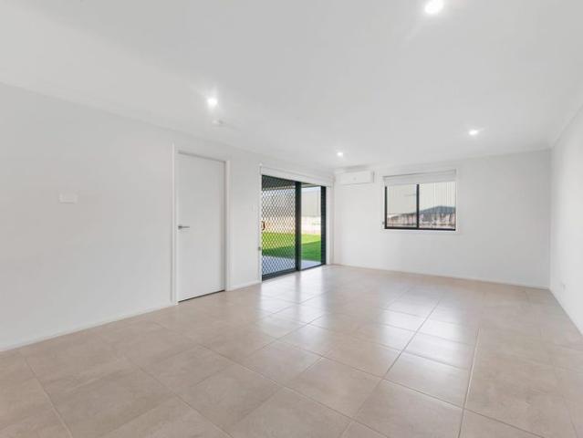 Brand New 4 Bedroom Duplex in scenic Bellbird