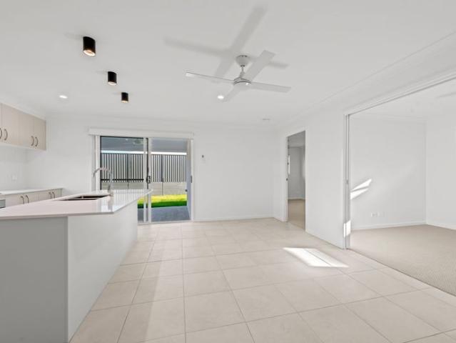 Brand New 4 Bedroom Family Home in a Convenient Location