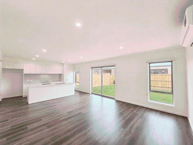 ✨ Brand New 4 Bedroom Family Home in Prime Clyde North Location