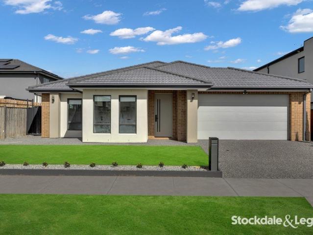 Brand New 4 Bedroom Family Home with Multiple Living Areas!