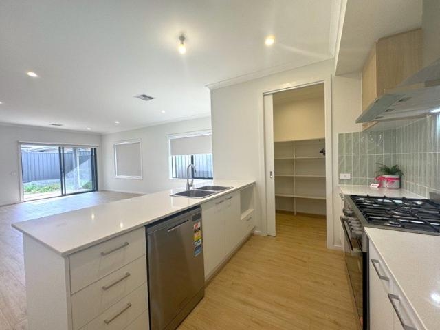 BRAND NEW 4 Bedroom Family Home!