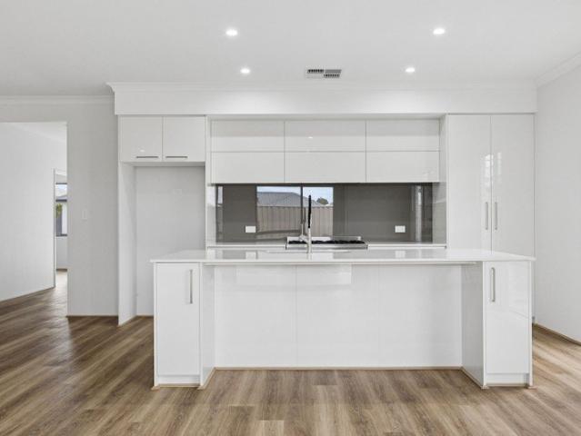 Brand New 4 Bedroom Family Home