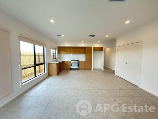 Brand New 4 Bedroom Home for Rent in Eynesbury