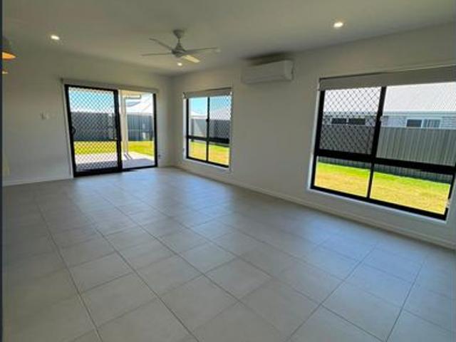 Brand new 4 bedroom home in Bargara