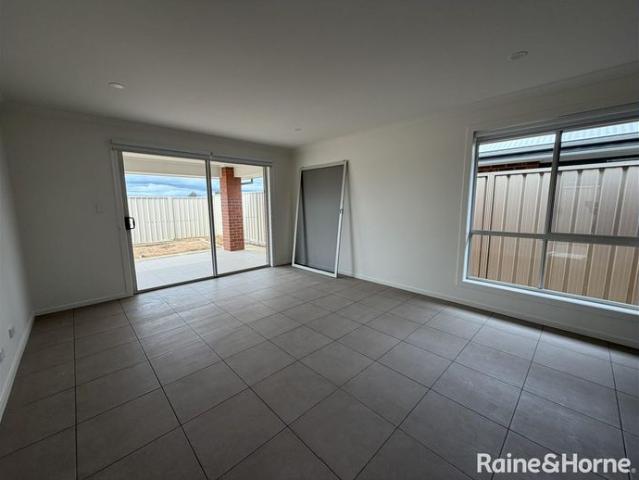 Brand New 4 Bedroom Home in New Estate