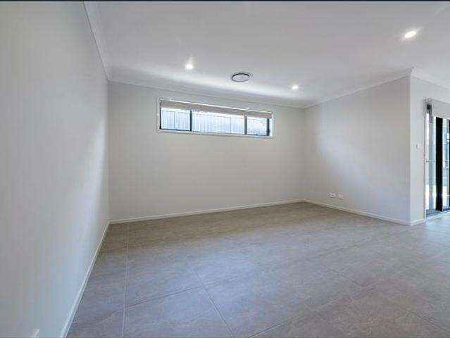 Brand New 4 Bedroom Home in Sought After Estate – Modern Comfort & Style!
