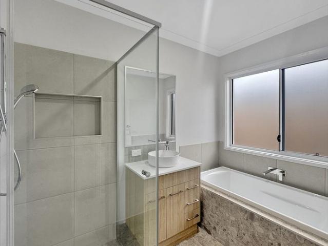 BRAND NEW 4 BEDROOM HOME IN PALMVIEW