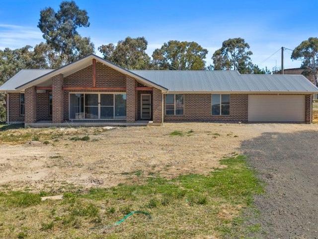 Brand New 4 Bedroom Home on Elevated 4,039m² Block with Stunning Views