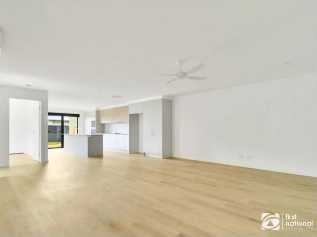 Brand new 4 bedroom home – Lakes Estate