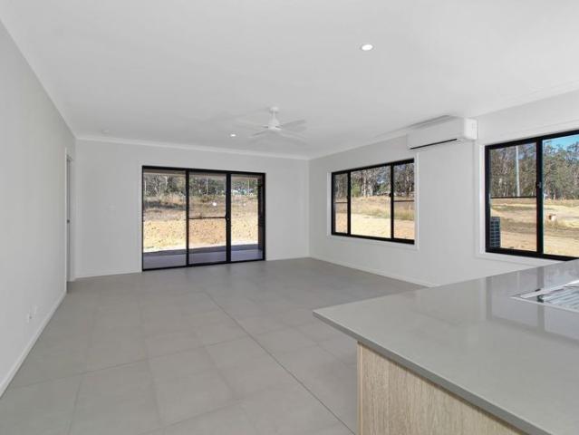 Brand New 4 Bedroom Home – Modern Living in Crows Nest