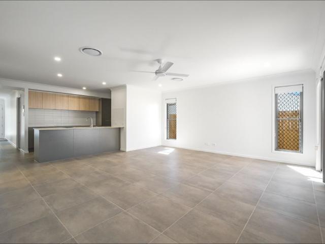 BRAND NEW 4 BEDROOM HOME | MODERN LIVING | READY TO MOVE IN