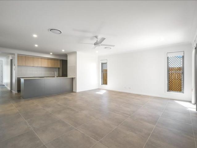 BRAND NEW 4 BEDROOM HOME | MODERN LIVING | READY TO MOVE IN