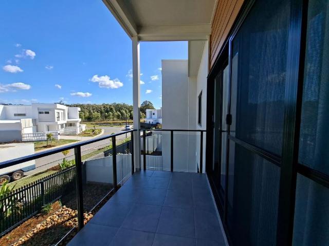 Brand New 4 Bedroom Home | Modern Palmview Living