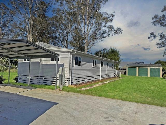 Brand New 4 Bedroom Home with Triple Bay Shed