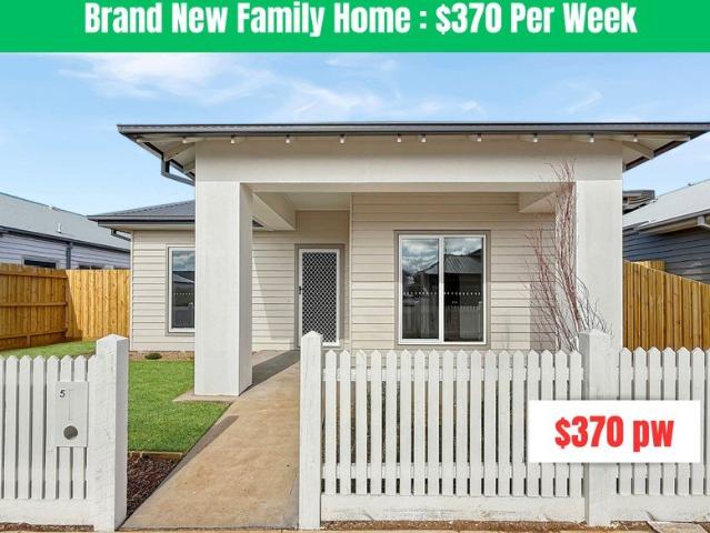 Brand New 4 Bedroom House in Eynesbury