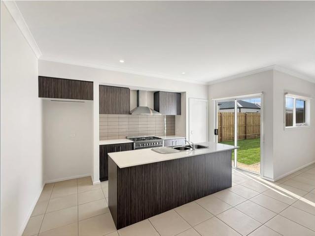 Brand New 4 Bedroom House in Eynesbury