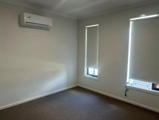 Brand new 4 bedroom house in East Bairnsdale